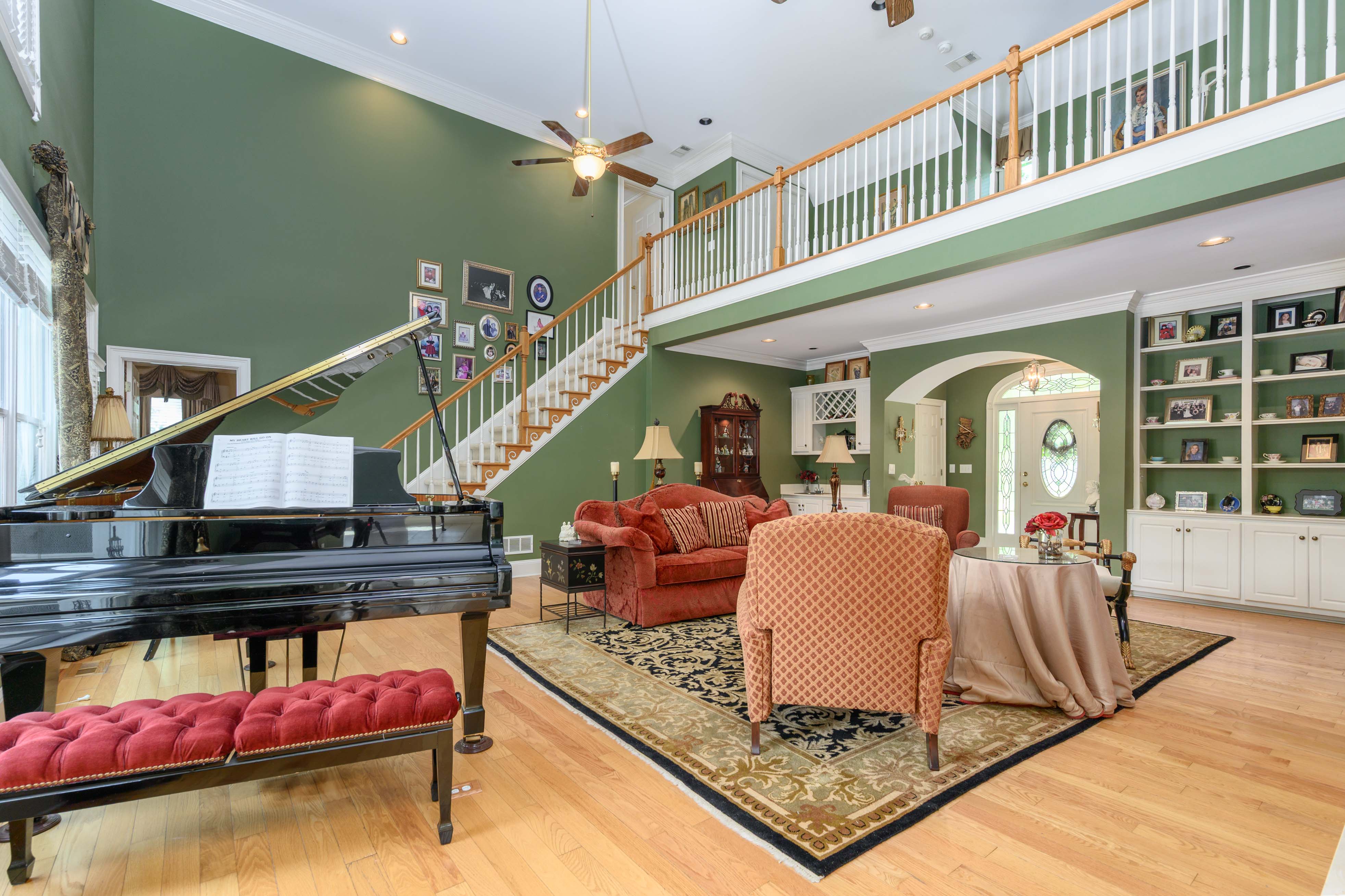 1811 Snug Harbor Drive image 9
